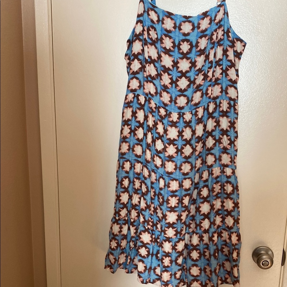 NWT Loft Size 14 Blue and White Patterned Sun Dress